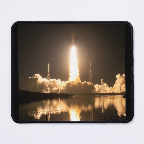 Item preview, Launch of Artemis I Ultra HD designed and sold by Star-Citizen.