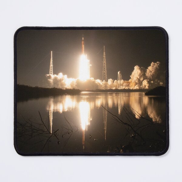 Item preview, SLS Launch Wide Angle designed and sold by Star-Citizen.