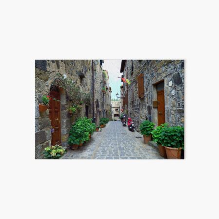 Artikel-Vorschau von Leere Gasse in Bolsena, designt und verkauft von annalisa56.