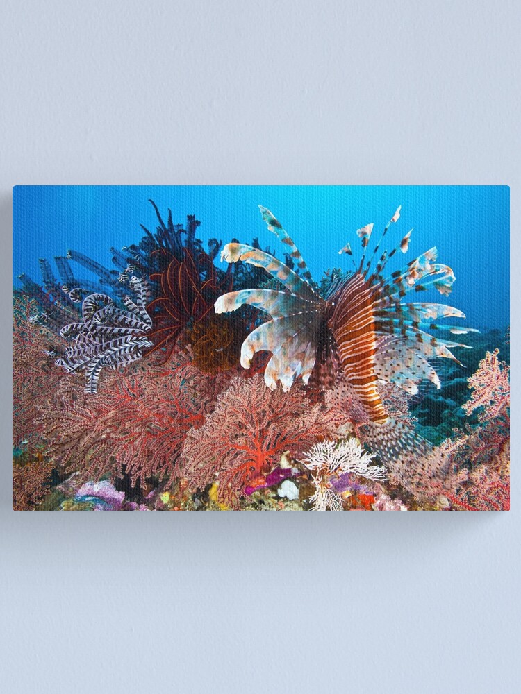 Alternate view of Hunter in the garden Canvas Print