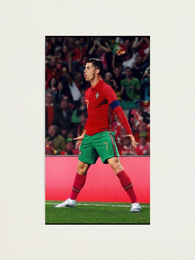 Ronaldo CR7 Greatest Kick Skills , Ronaldo Gifts , Ronaldo Portugal , Ronaldo  World Cup Kids T-Shirt for Sale by lokiwithluv