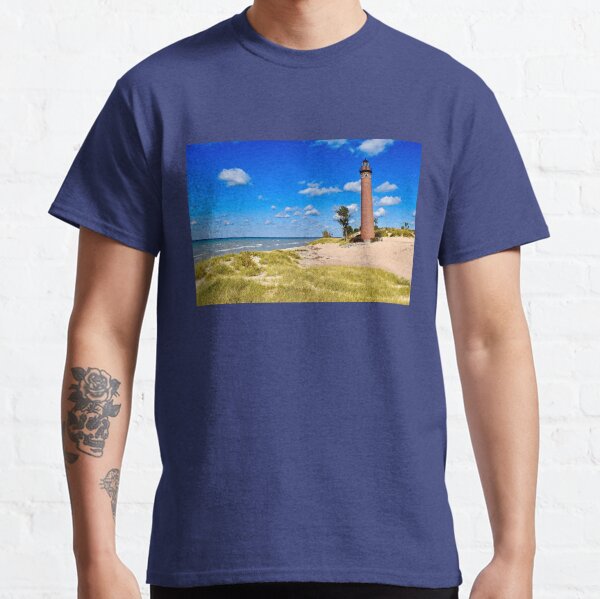 Petite Pointe Au Sable Lighthouse Classic T-Shirt