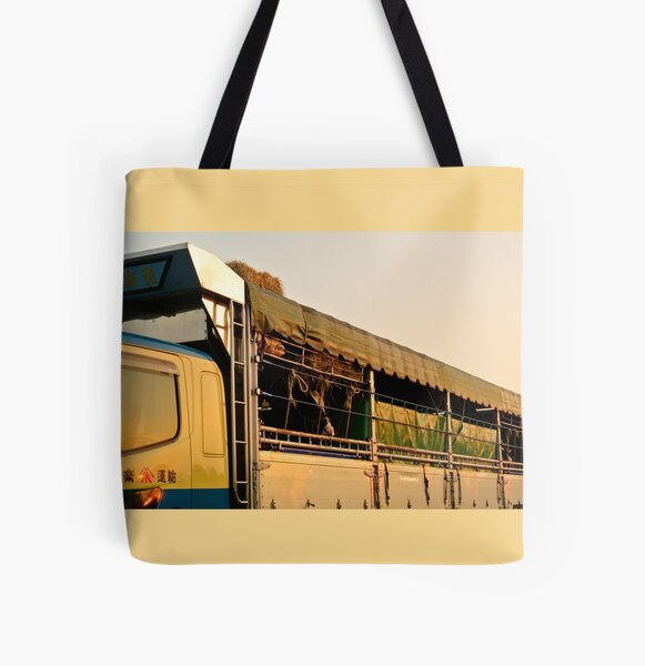 Bulls All Over Print Tote Bag