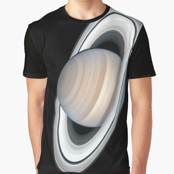 Artikel-Vorschau von Saturn wurde am 4. Juli 2020 vom Hubble-Weltraumteleskop der NASA eingefangen - vertikal, designt und verkauft von greg5000.