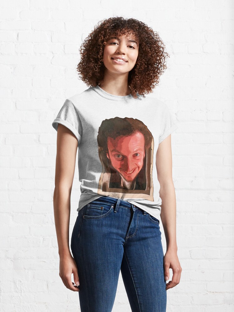 Discover Home Alone Marv Doggy Door Classic T-Shirt