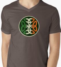 Irish Knot Men's V-Neck T-Shirt