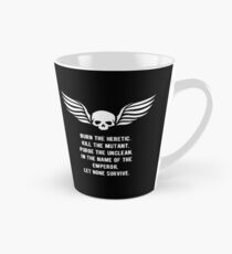 Lass niemanden Wargaming Meme überleben Tasse (konisch)