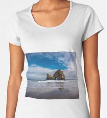 Wharariki Beach Women's Premium T-Shirt