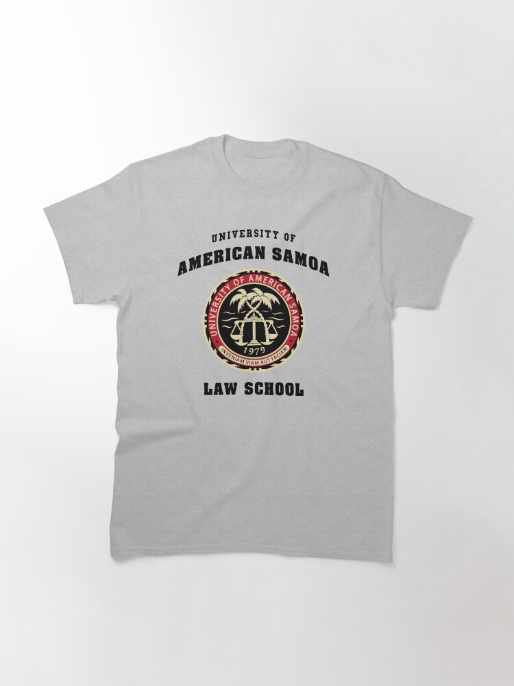 Imagen 3 de 7, Camiseta clásica con la obra BCS - Facultad de Derecho de la Universidad de Samoa Americana, diseñada y vendida por Theo-p.