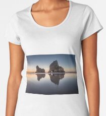 Sunrise on Wharariki Women's Premium T-Shirt