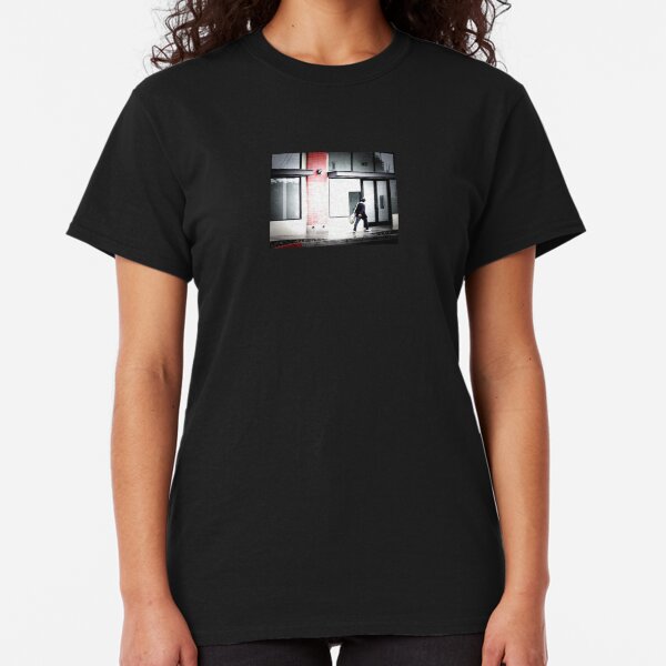 Stroll: Desaturated Classic T-Shirt