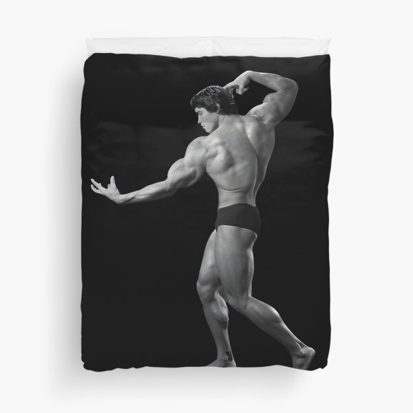 Arnold Schwarzenegger Classic Pumping Iron Duvet Cover for Sale by  VectorDesigner