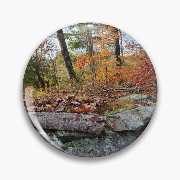Artikelvorschau, Steinmauer im Herbst entworfen und verkauft von SusanSeamaiden.