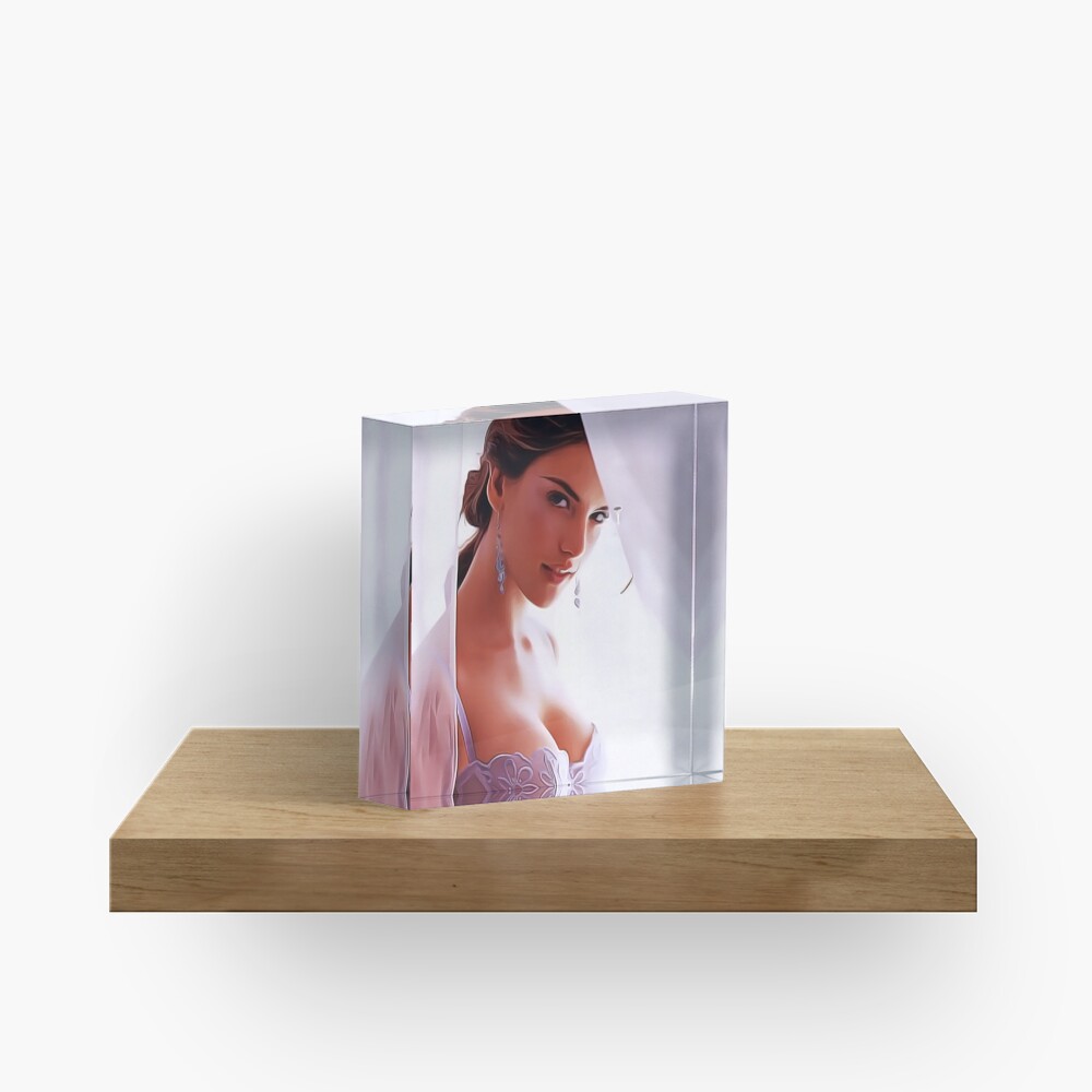 Gal Gadot - Celebrity Art Acrylic Block