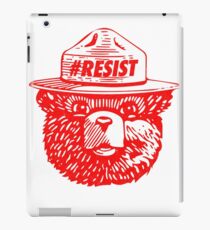 Smokey resist national park t-shirt iPad Case/Skin