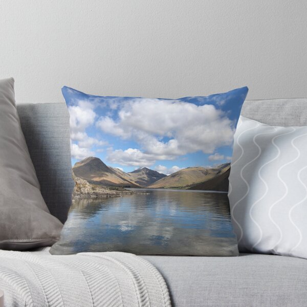 Artikelvorschau, Lake District Wastewater mit Blick auf Great Gable und Scafell Pike entworfen und verkauft von andy colegate.