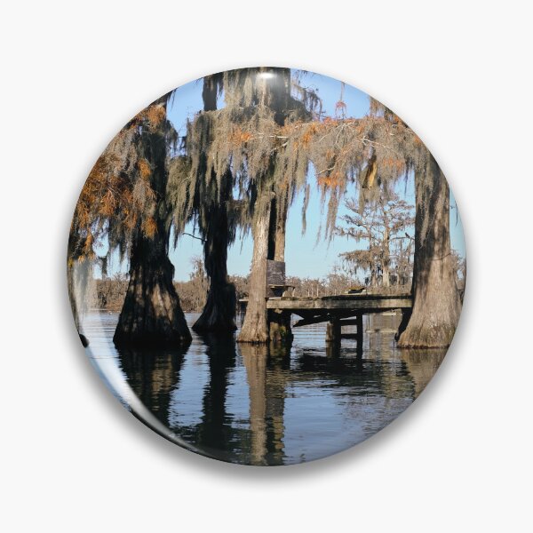Artikelvorschau, Lake Martin Sumpfbaumhaus in Breaux Bridge Louisiana. entworfen und verkauft von chillbilldill.