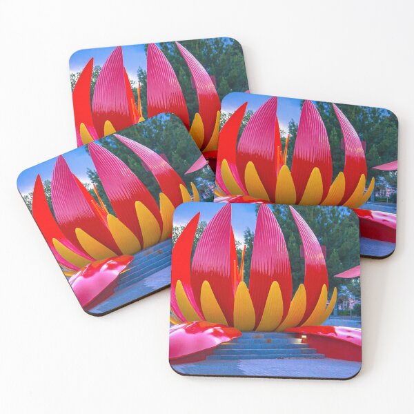 Item preview, Lirio rojo y amarillo recientemente renovado - Bendigo, Victoria designed and sold by Steven Jodoin.