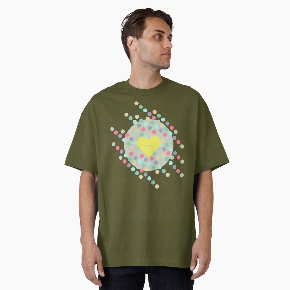Vista previa del artículo con la obra «Camiseta oversize», diseñado y vendido por AnaidZahori.