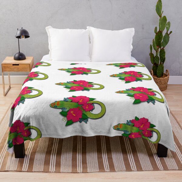 Item preview, Day Gecko in Hibiscus designed and sold by StitchyWitchy13.
