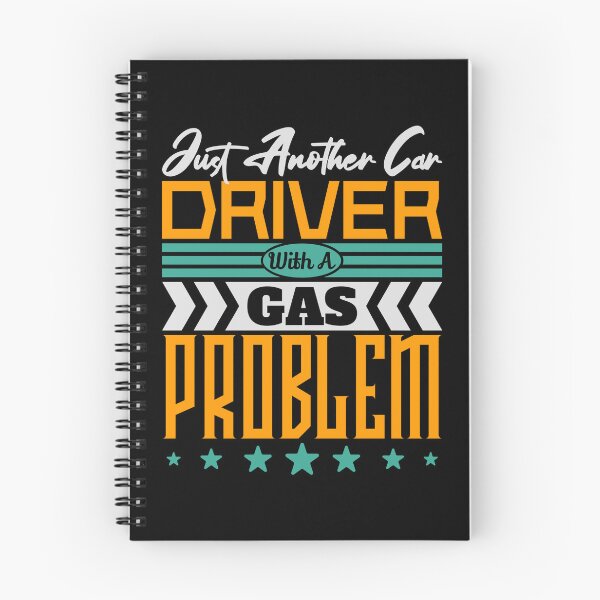 Aperçu de l'œuvre Juste un autre conducteur de voiture avec un problème de gaz (accessoires de couleur noire) créée et vendue par TextAndVectors.