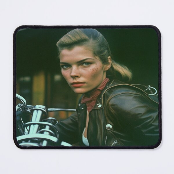Artikelvorschau, Biker Girl Nr. 1 aus den 1960er Jahren entworfen und verkauft von Hellbent Media.