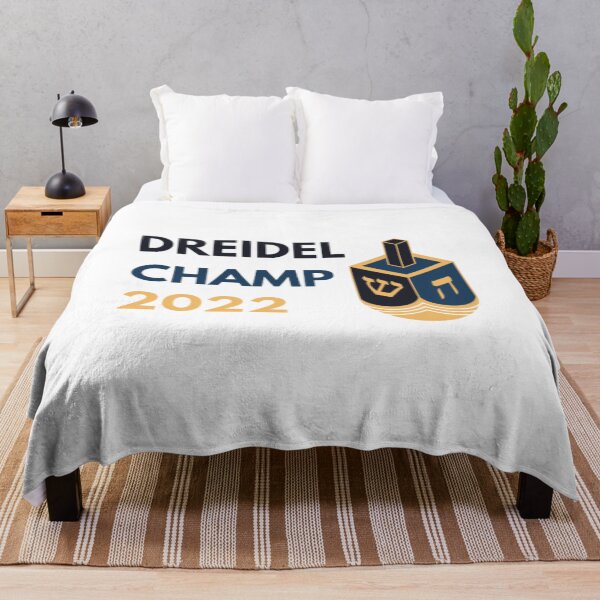 Aperçu de l'œuvre Dreidel Champion Hannukah créée et vendue par LanaGoodhelm.