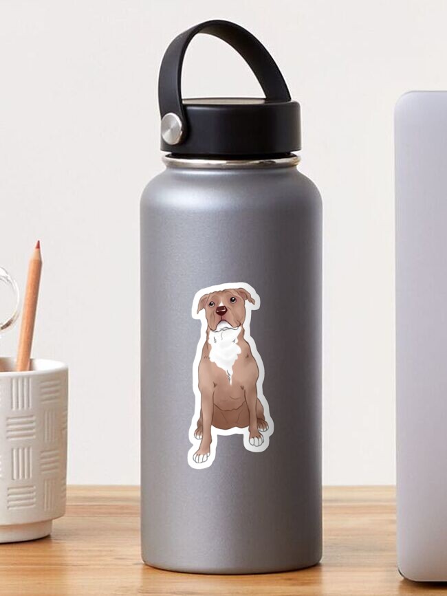 Aperçu 1 sur 3. Sticker avec l'œuvre Pitbull rouge créée et vendue par k-sea.