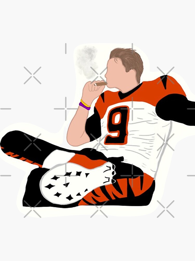 Joe Burrow Cincinnati Bengals funny Cigar art T-shirt, hoodie