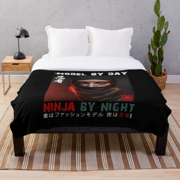 Aperçu de l'œuvre Mannequin de jour Ninja de nuit - Modèle de ninja masqué | mannequin, ninja, femme, guerrier créée et vendue par MadeByRobots.