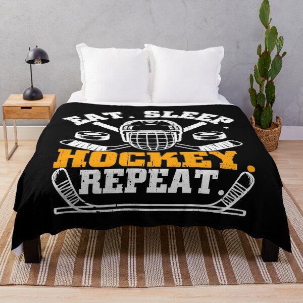 Artikelvorschau, Hockey-Bekleidung „Eat Sleep Hockey Repeat“ für Eishockeyspieler entworfen und verkauft von rifatart.
