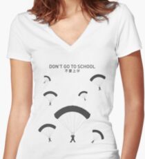 PUBG School Women's Fitted V-Neck T-Shirt