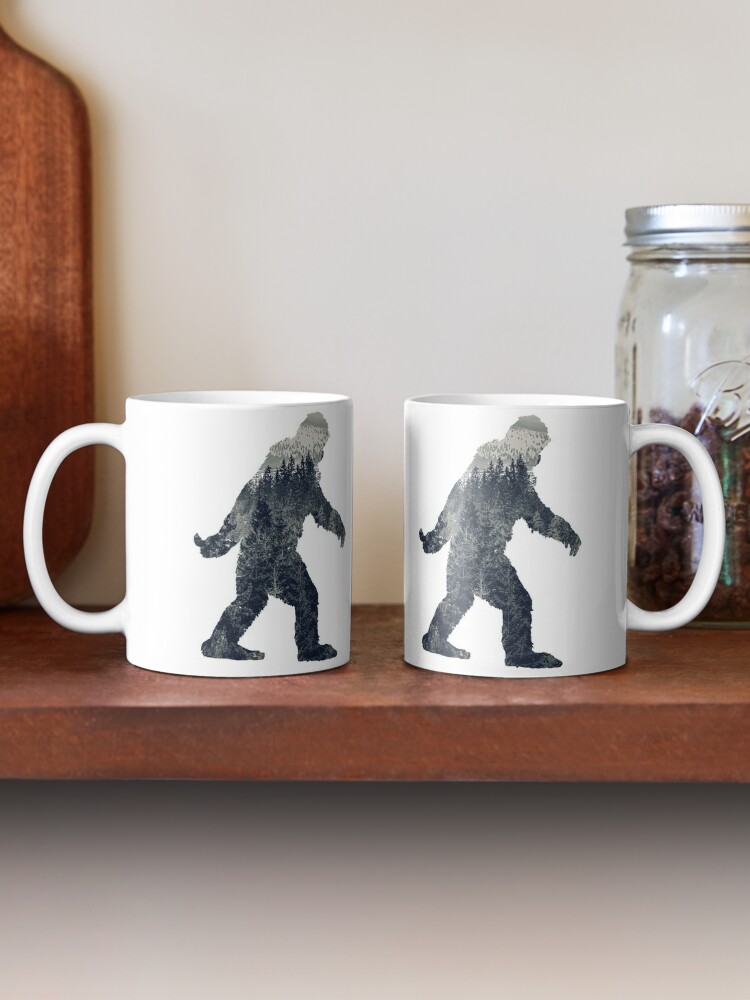 Bigfoot Camo USA Flag Mug Sasquatch Camouflage Coffee Mugs 