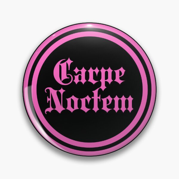 Aperçu de l'œuvre Carpe Noctem - Seize The Night - Phrases latines créée et vendue par JourneyCreative.