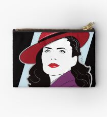 Red Hat Female Studio Pouch