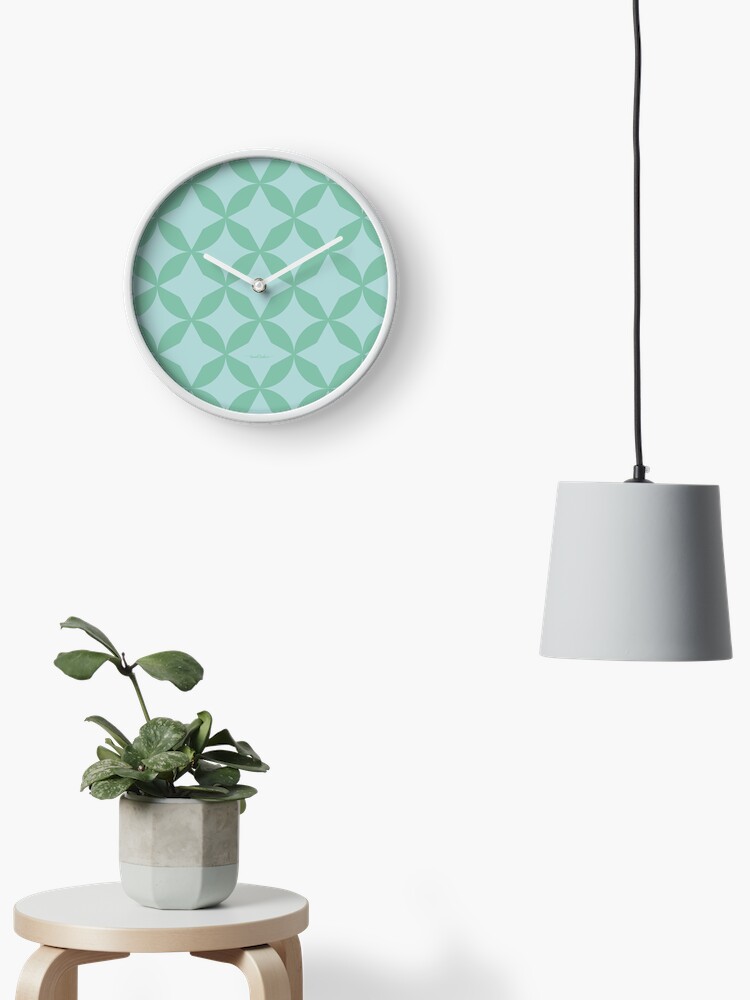 Imagen 2 de 4, Reloj con la obra Geometric Verde, diseñada y vendida por AnaidZahori.