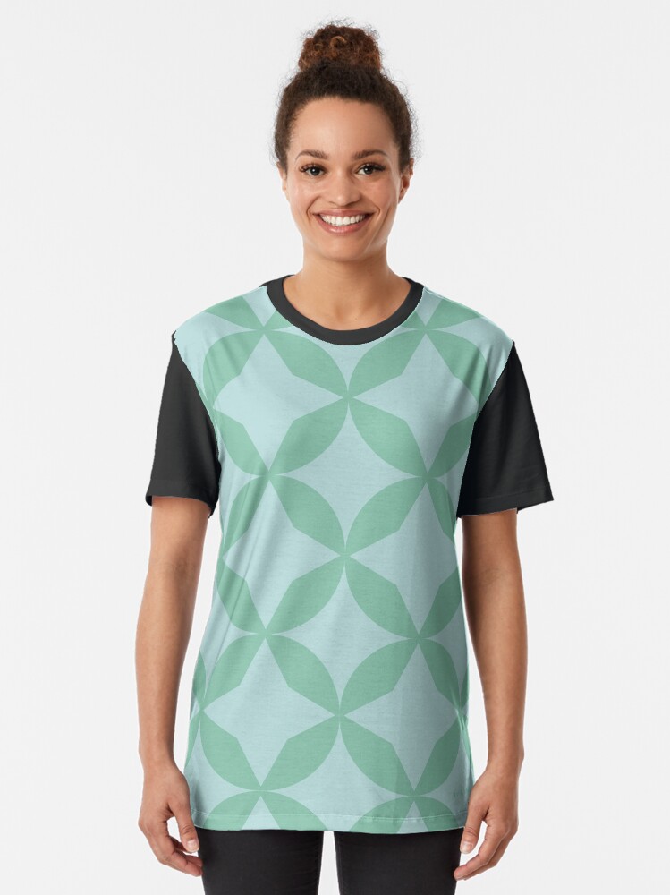 Imagen 2 de 5, Camiseta gráfica con la obra Geometric Verde, diseñada y vendida por AnaidZahori.