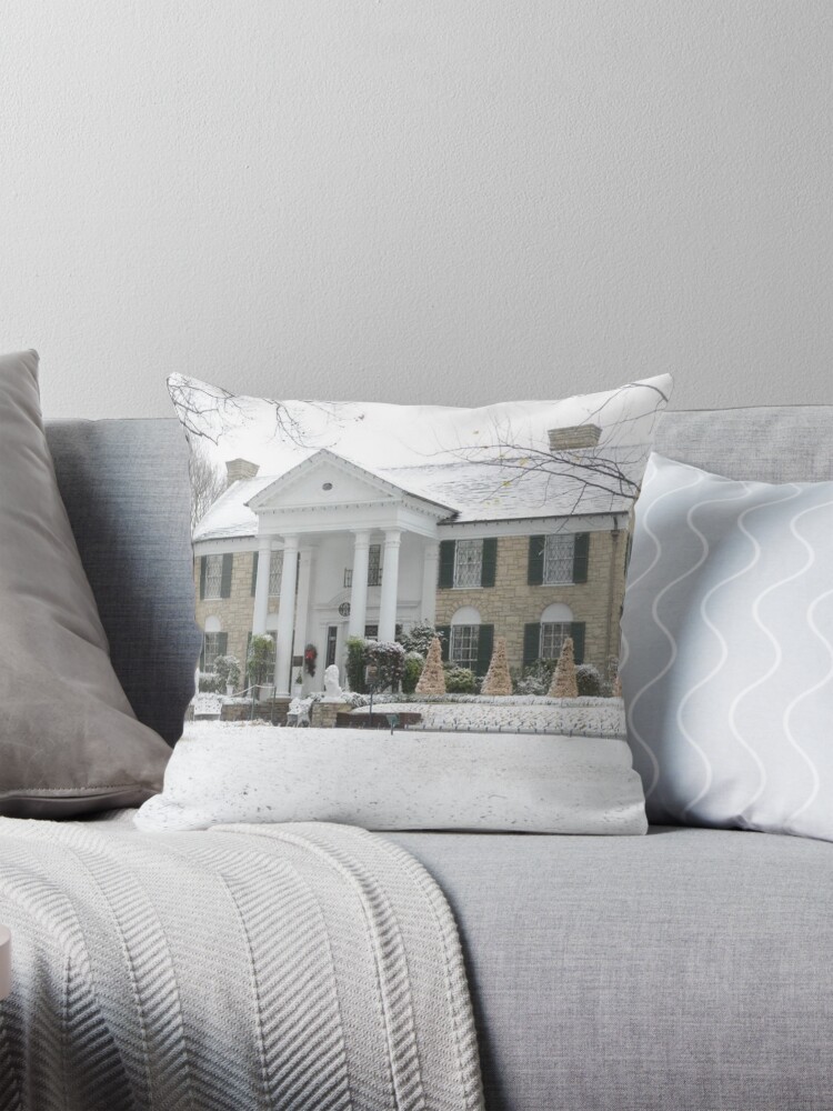 Elvis Presley Graceland in the Snow