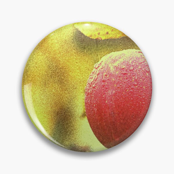 Artikelvorschau, Süßes Foto „Roter Apfel“. Kaufe jetzt entworfen und verkauft von Health And Fitness Posts e-Store.