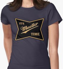 Müller Zeit Tailliertes T-Shirt für Frauen