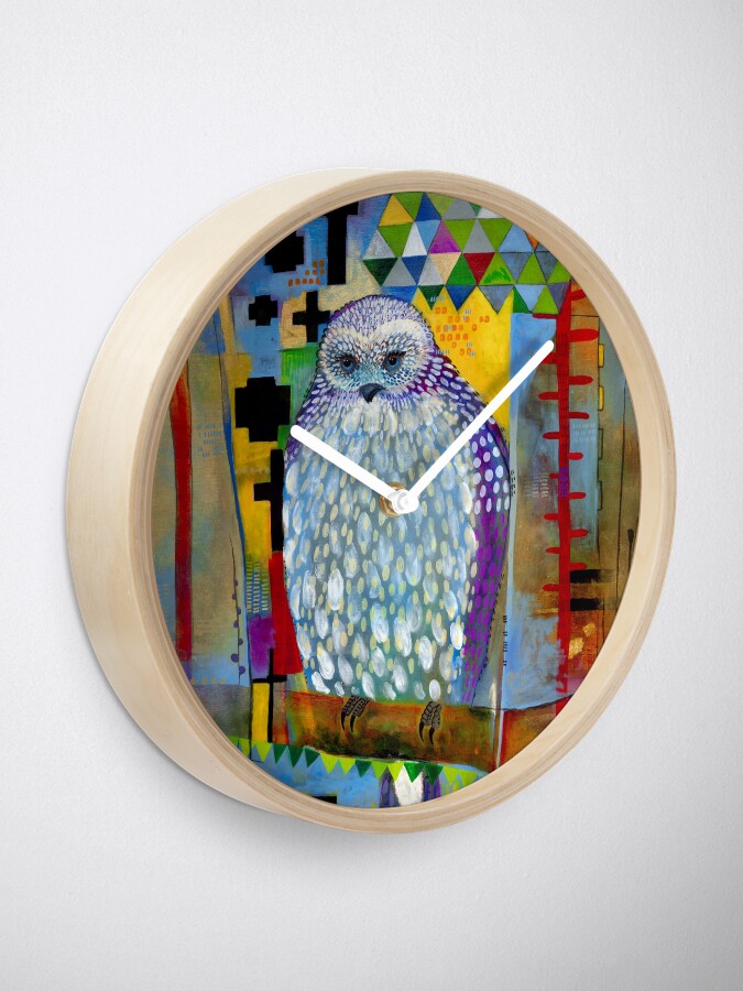 Alternate view of Mantling Owl Clock
