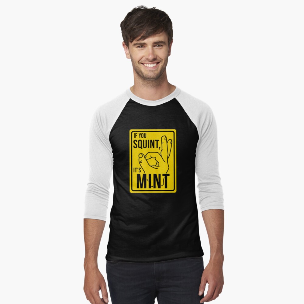 Vista previa del artículo con la obra «Camiseta ¾ estilo béisbol», diseñado y vendido por DisenyosDeMike.