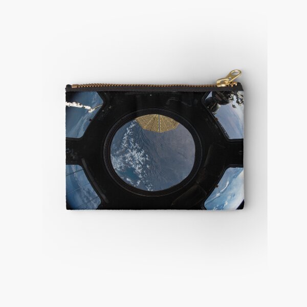 Item preview, Earth designed and sold by Tweeting.