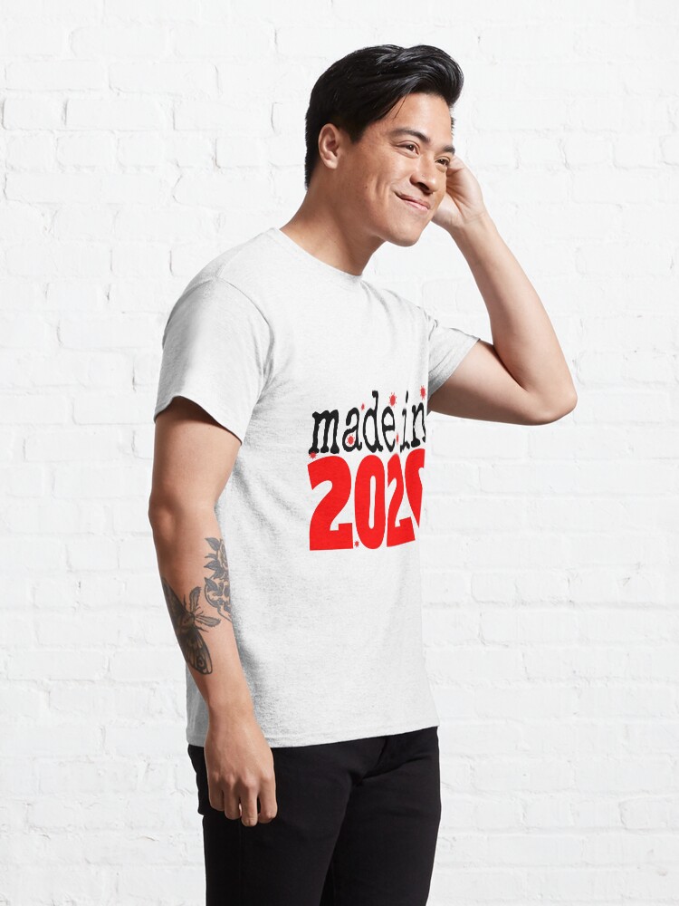 Imagen 5 de 7, Camiseta clásica con la obra Made in 2020 design, diseñada y vendida por estudioflores.