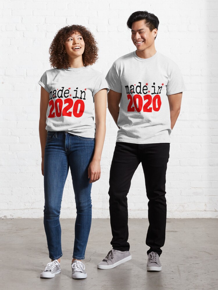 Camiseta clásica con la obra Made in 2020 design, diseñada y vendida por estudioflores