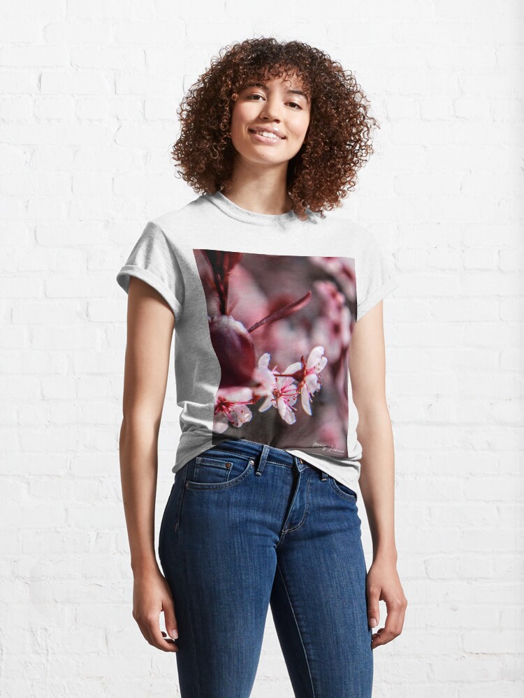 Alternate view of CEREZOS EN FLOR BY YANNIS LOBAINA Classic T-Shirt