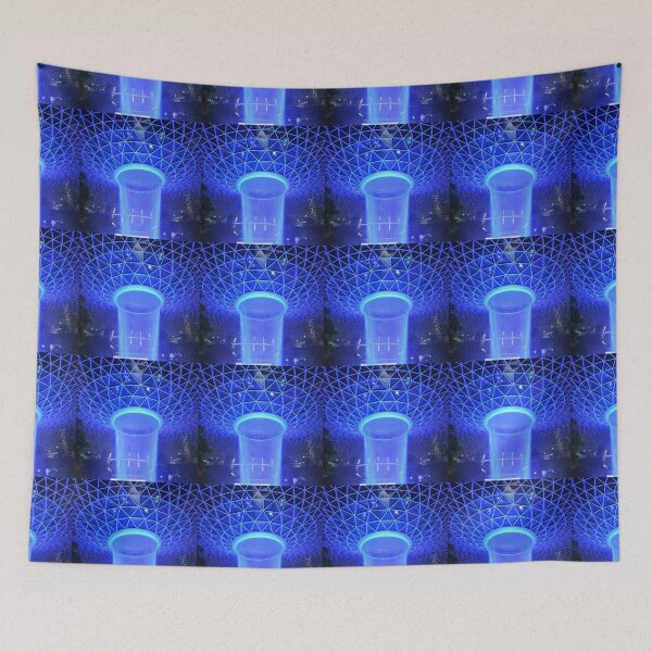 Aperçu de l'œuvre Cascade Jewel à Singapour la nuit créée et vendue par mark-taylor.