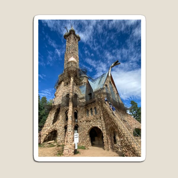 Aperçu de l'œuvre Bishop Castle dans le Colorado créée et vendue par Debra Martz.
