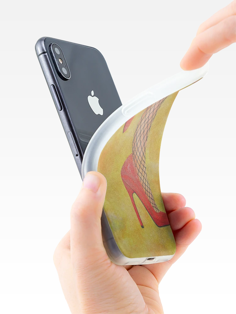 Aperçu 4 sur 5. Coque iPhone avec l'œuvre Peinture Acrylique Chaussures Rouges créée et vendue par taiche.