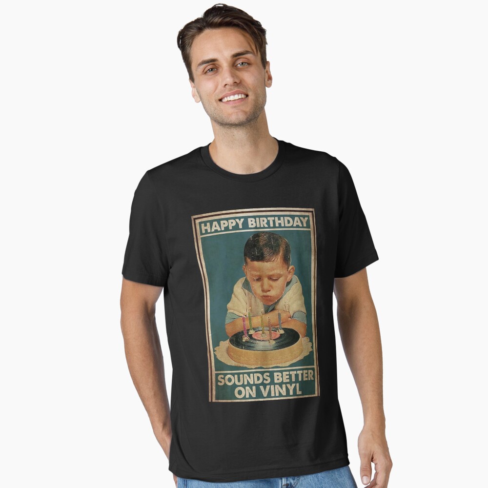 Aperçu de l'œuvre T-shirt essentiel créée et vendue par anotherkali.